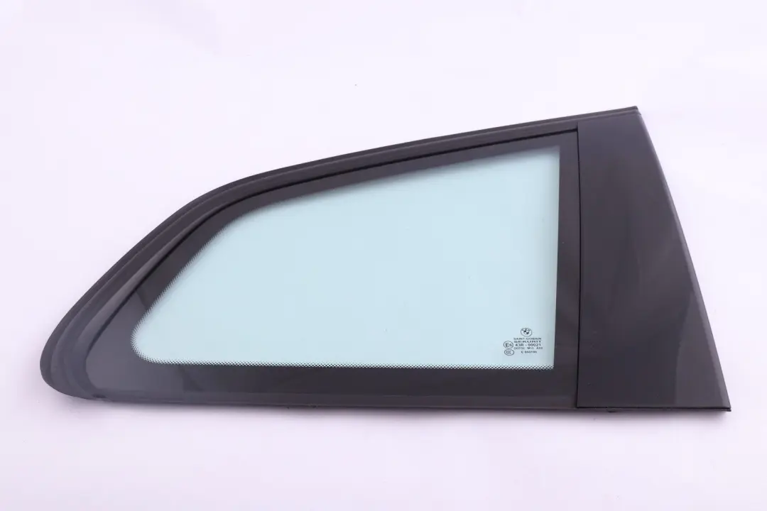 BMW X3 E83 Szyba Karoseryjna Prawa Tylna - SKU 3413916-2 - Numer Części 3413916