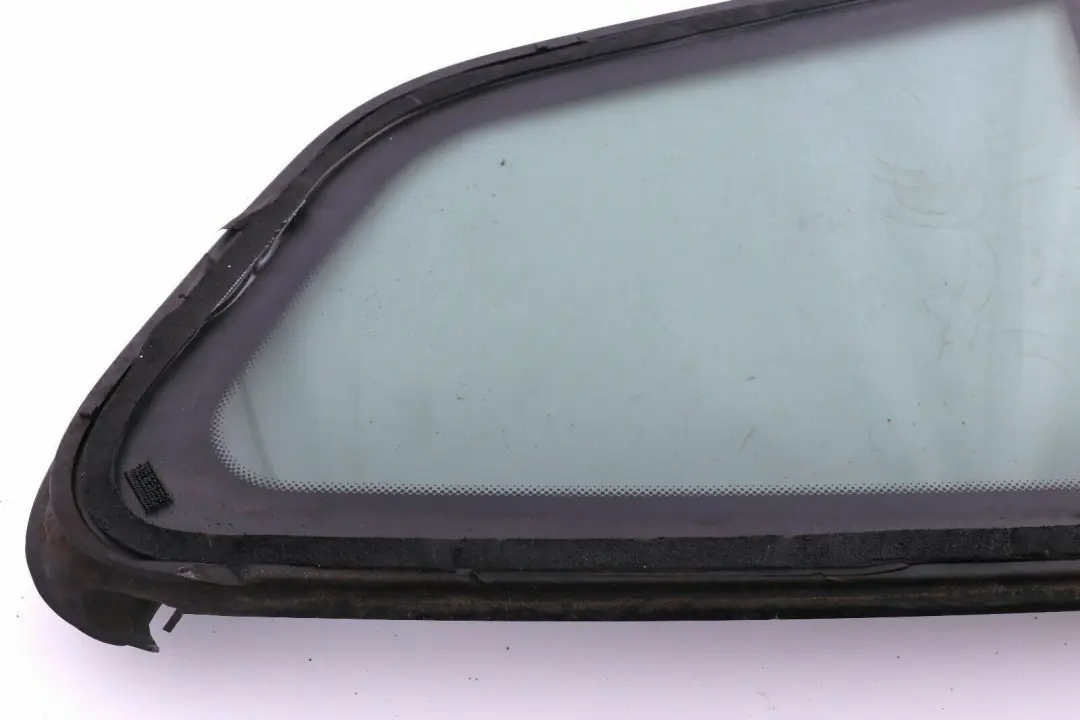 Trim Side Glass Window Rear Left N/S Glanzschwarz AS3 to BMW X3 E83 with Part number 3413917 BMW X3 E83 Trim Side Glass Window Rear Left N/S Glanzschwarz AS3 - SKU 3413917 - Part number 3413917