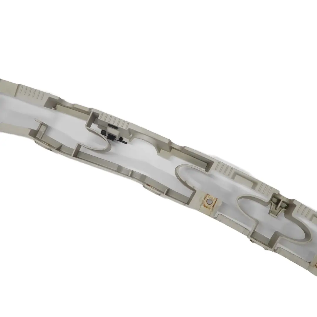 Registrazione Paraurti Posteriore Centrale per BMW X3 E83 M Sport con numero di parte 3414404 BMW X3 E83 M Sport Registrazione Paraurti Posteriore Centrale - SKU 3414404 - Numero di parte 3414404