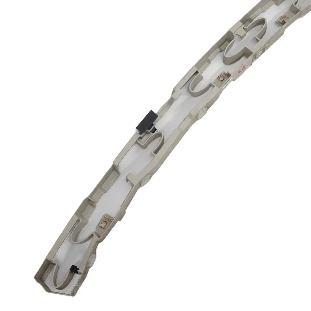 Soporte central para parachoques traseroBMW E83 M Sport 5112 para con número de pieza 3414404 Soporte central para parachoques traseroBMW E83 M Sport 5112 - SKU 3414404 - Número de pieza 3414404