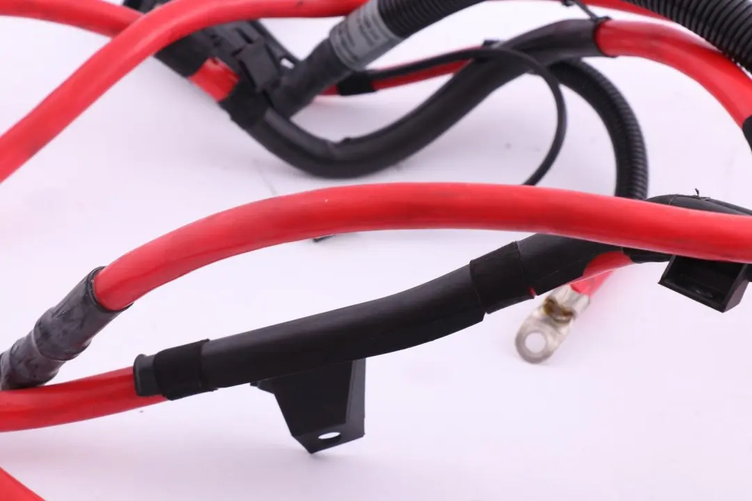 M54 Batteriekabel Plus 6112 für BMW X3 er E83 2.5i 3.0i mit Teilenummer 3414876 BMW X3 er E83 2.5i 3.0i M54 Batteriekabel Plus 6112 - SKU 3414876 - Teilenummer 3414876