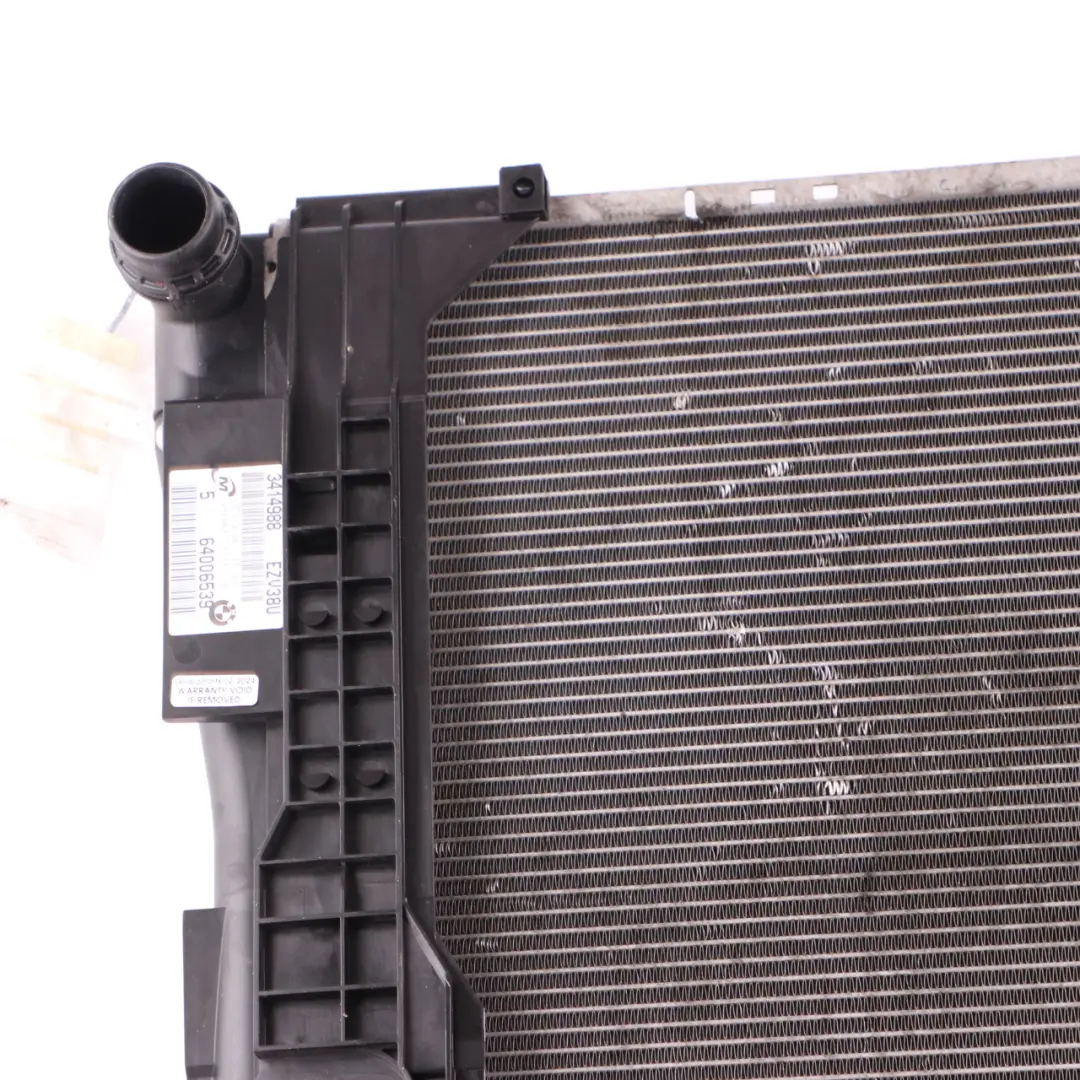 E83N LCI Motor Agua Refrigerante Radiador para BMW E83 con número de pieza 3414986 BMW E83 E83N LCI Motor Agua Refrigerante Radiador - SKU 3414986 - Número de pieza 3414986