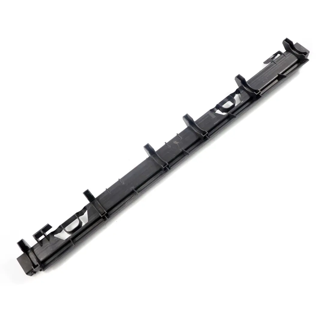 M57N2 Joint d'etancheite de panneau avant Radiateur pour BMW X3 E83 3.0d à propos du numéro de pièce 3414987 BMW X3 E83 3.0d M57N2 Joint d'etancheite de panneau avant Radiateur - SKU 3414987 - Numéro de pièce 3414987