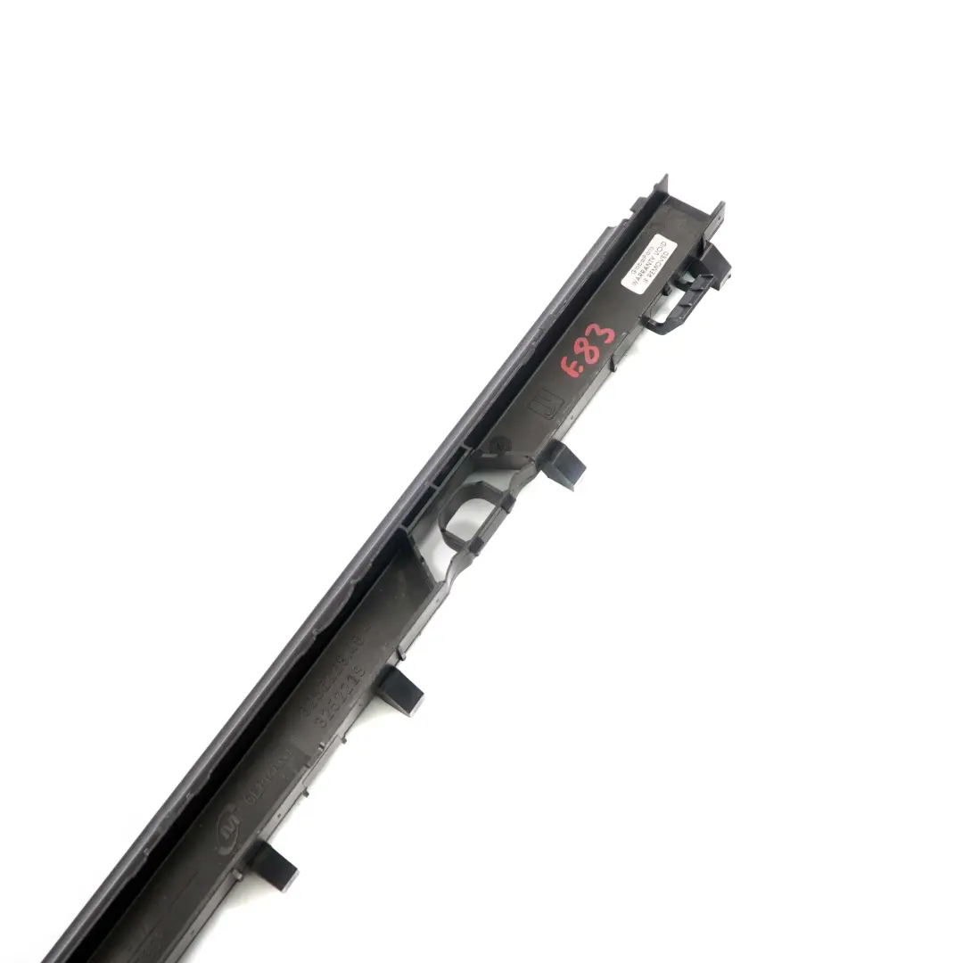 M57N2 Joint d'etancheite de panneau avant Radiateur pour BMW X3 E83 3.0d à propos du numéro de pièce 3414987 BMW X3 E83 3.0d M57N2 Joint d'etancheite de panneau avant Radiateur - SKU 3414987 - Numéro de pièce 3414987