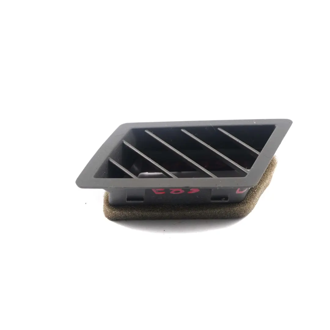 Buse degivreur couvrant conduit d'air gauche Trim Interior 3415357 pour BMW X3 E83 à propos du numéro de pièce 3415359 BMW X3 E83 Buse degivreur couvrant conduit d'air gauche Trim Interior 3415357 - SKU 3415359 - Numéro de pièce 3415359