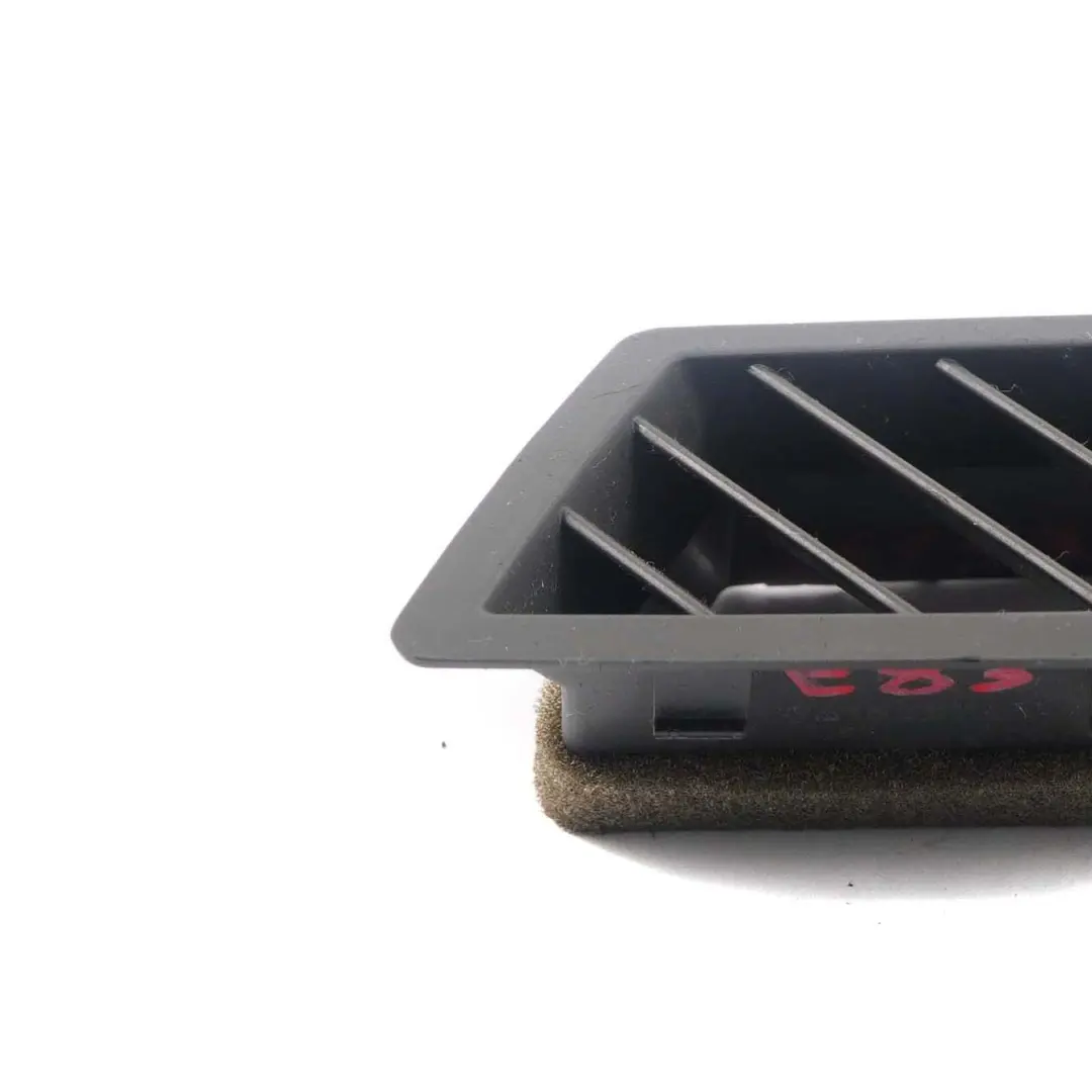 BMW X3 E83 Blende Abdeckung Entfrosterdüse Luftführung Links 3415357 - SKU 3415359 - Teilenummer 3415359