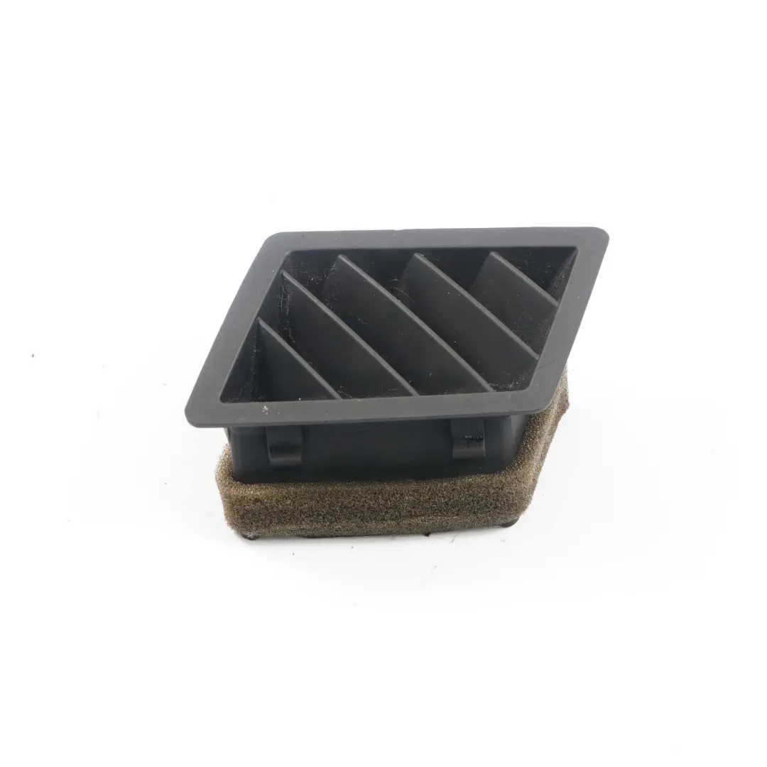 Buse degivreur couvrant conduit d'air gauche Trim Interior 3415357 pour BMW X3 E83 à propos du numéro de pièce 3415359 BMW X3 E83 Buse degivreur couvrant conduit d'air gauche Trim Interior 3415357 - SKU 3415359 - Numéro de pièce 3415359