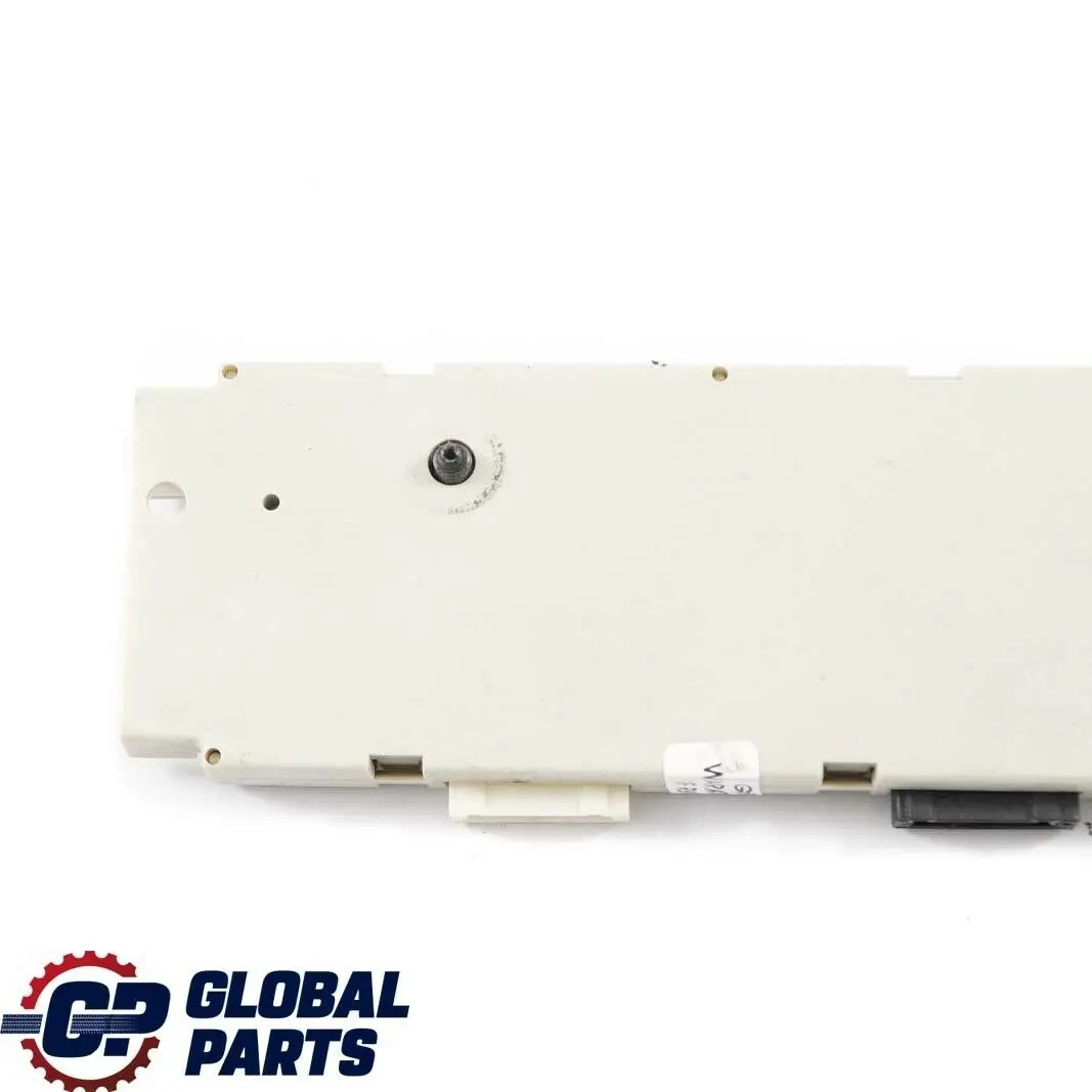 Amplificatore Antenna Diversity 6520 per Mini Cooper One R56 con numero di parte 3415414 Mini Cooper One R56 Amplificatore Antenna Diversity 6520 - SKU 3415414 - Numero di parte 3415414