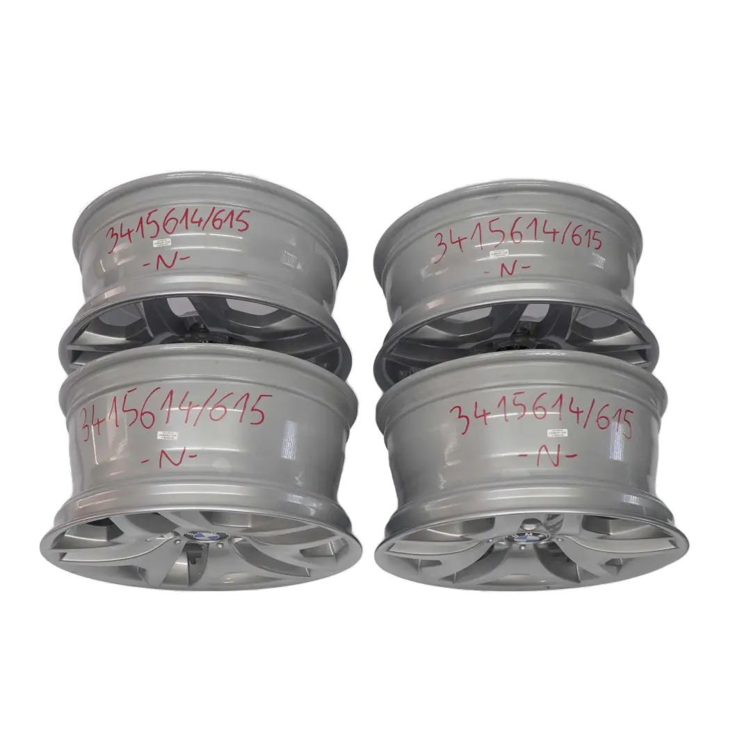 Set Cerchi In Lega Argento Completo 4X 18" M Doppie Razze 192 per BMW X3 E83 con numero di parte 3415614/3415615 BMW X3 E83 Set Cerchi In Lega Argento Completo 4X 18" M Doppie Razze 192 - SKU 3415614/3415615 - Numero di parte 3415614/3415615