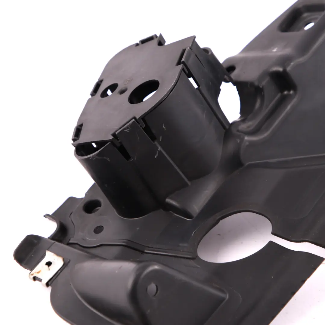 BMW X3 Series E83 LCI 's Trim Panel Mounting Part Air Flap Control - SKU 3415851-2 - Numéro de pièce 3415851