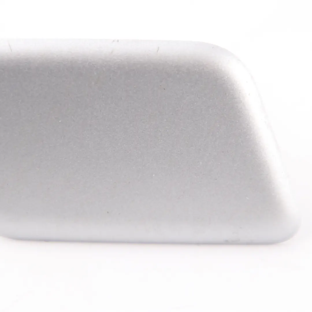 Headlight Washer Nozzle Jet Cap Cover Right Titansilber Silver 354 to BMW X3 E83 with Part number 3416176 BMW X3 E83 Headlight Washer Nozzle Jet Cap Cover Right Titansilber Silver 354 - SKU 3416176-TS - Part number 3416176