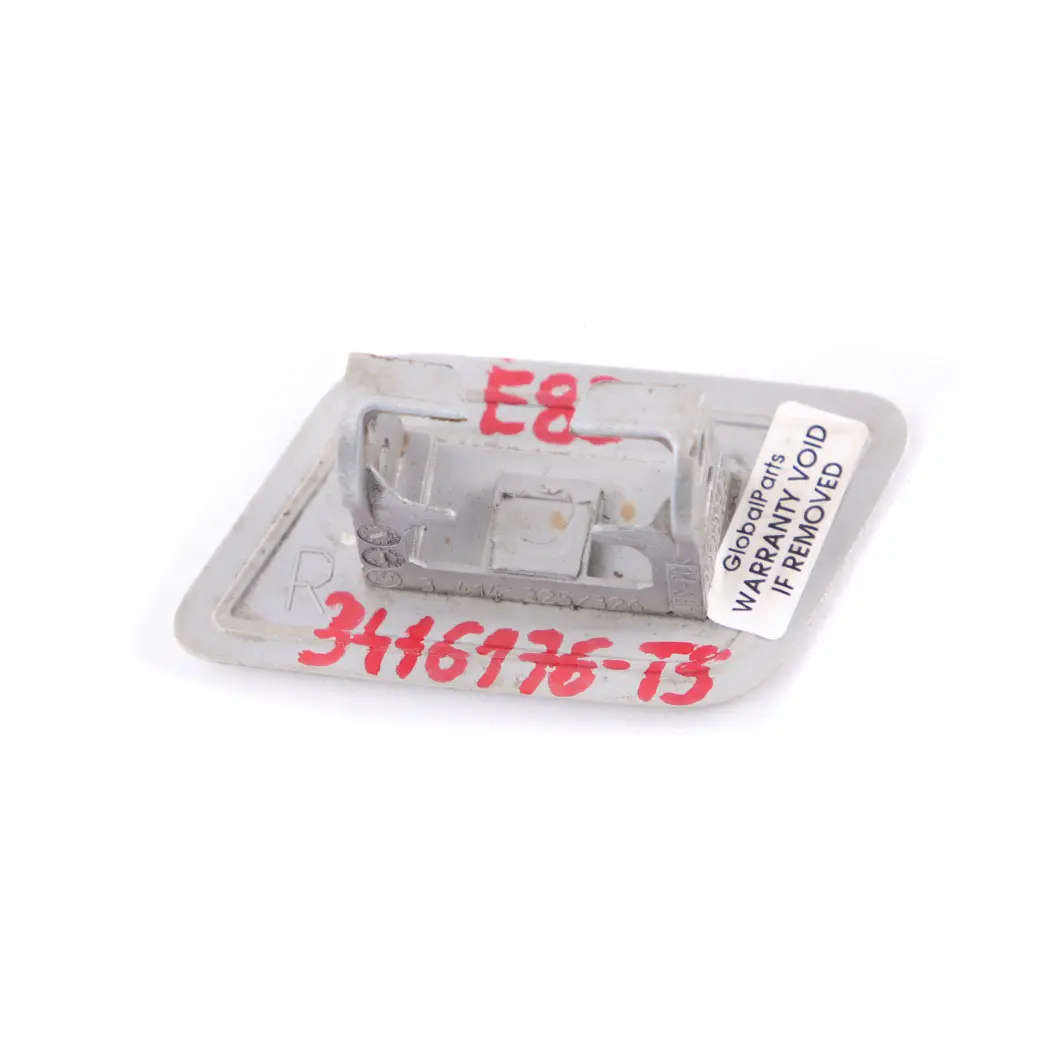 Headlight Washer Nozzle Jet Cap Cover Right Titansilber Silver 354 to BMW X3 E83 with Part number 3416176 BMW X3 E83 Headlight Washer Nozzle Jet Cap Cover Right Titansilber Silver 354 - SKU 3416176-TS - Part number 3416176