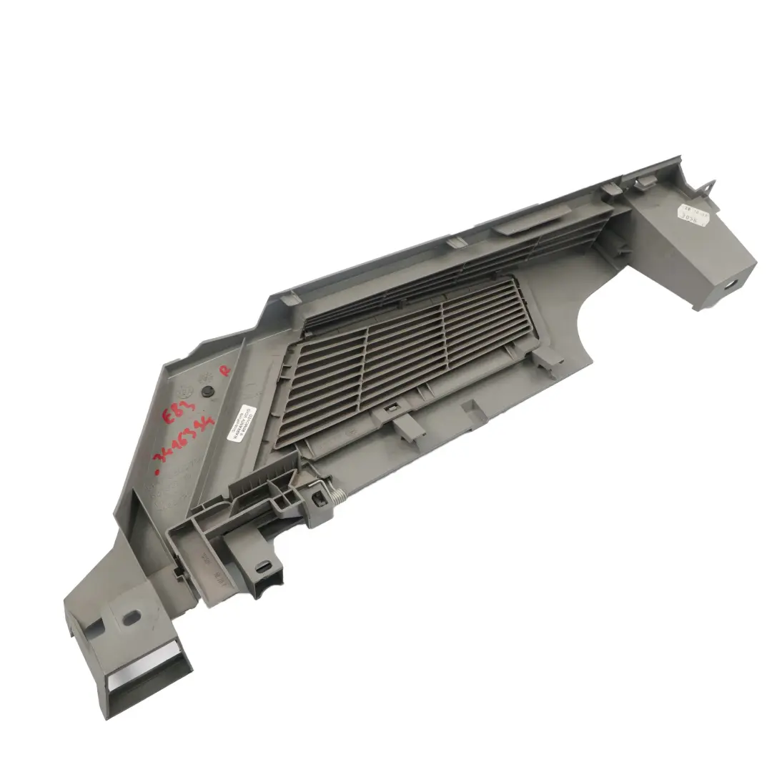 Pavimento laterale bagagliaio destro Ventola Grau Grigio 3508764 per BMW X3 E83 con numero di parte 3416394 BMW X3 E83 Pavimento laterale bagagliaio destro Ventola Grau Grigio 3508764 - SKU 3416394 - Numero di parte 3416394