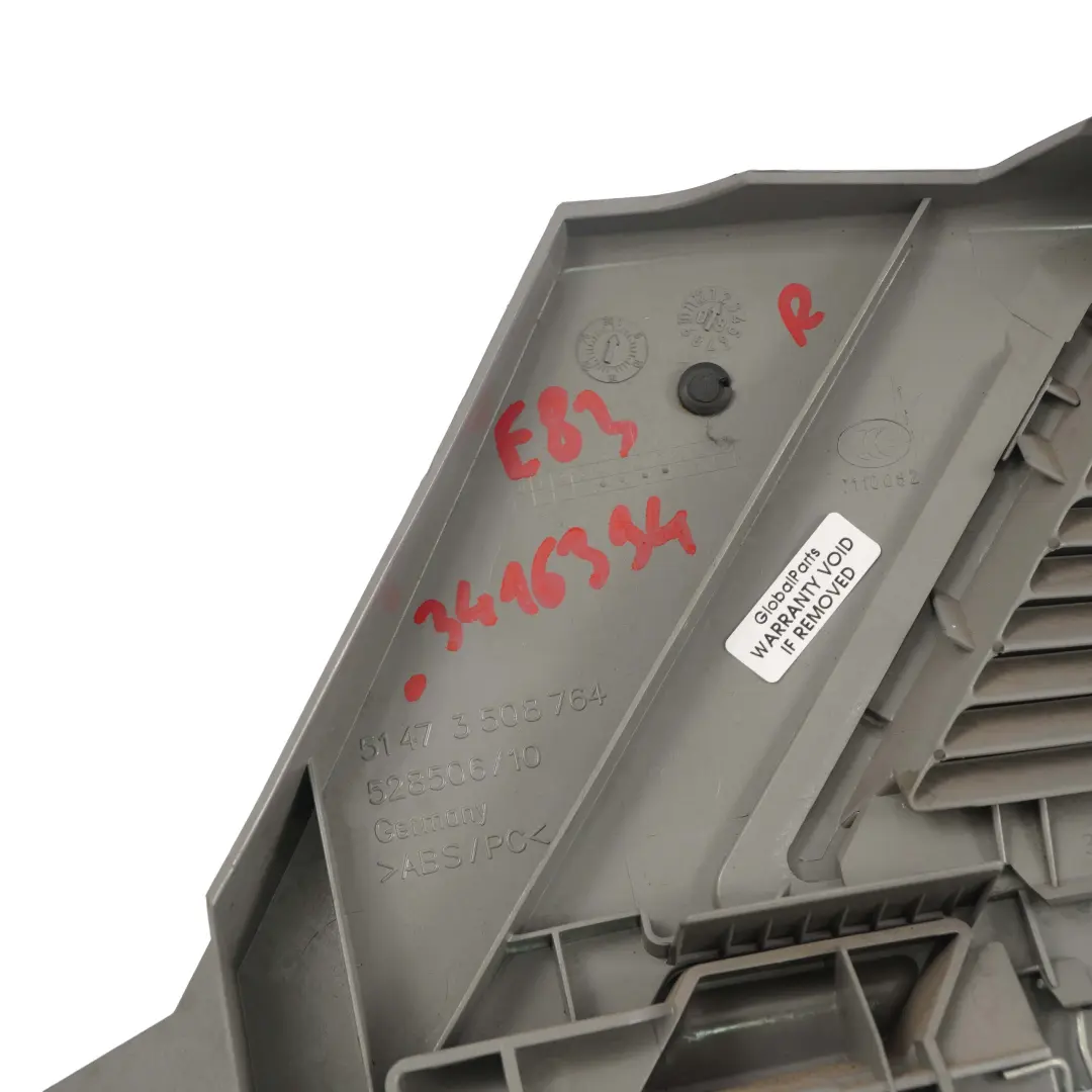 Osłona kratka bagażnika prawa do BMW X3 E83 o numerze 3416394 BMW X3 E83 Osłona kratka bagażnika prawa - SKU 3416394 - Numer Części 3416394