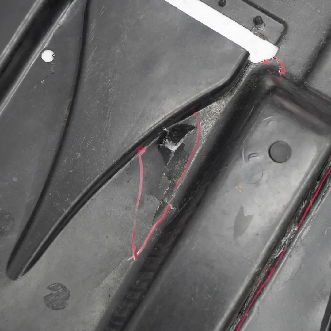 Kraftstofftankschutz Tank Abdeckung Links für BMW X3 E83 LCI mit Teilenummer 3417402 BMW X3 E83 LCI Kraftstofftankschutz Tank Abdeckung Links - SKU 3417402-1 - Teilenummer 3417402