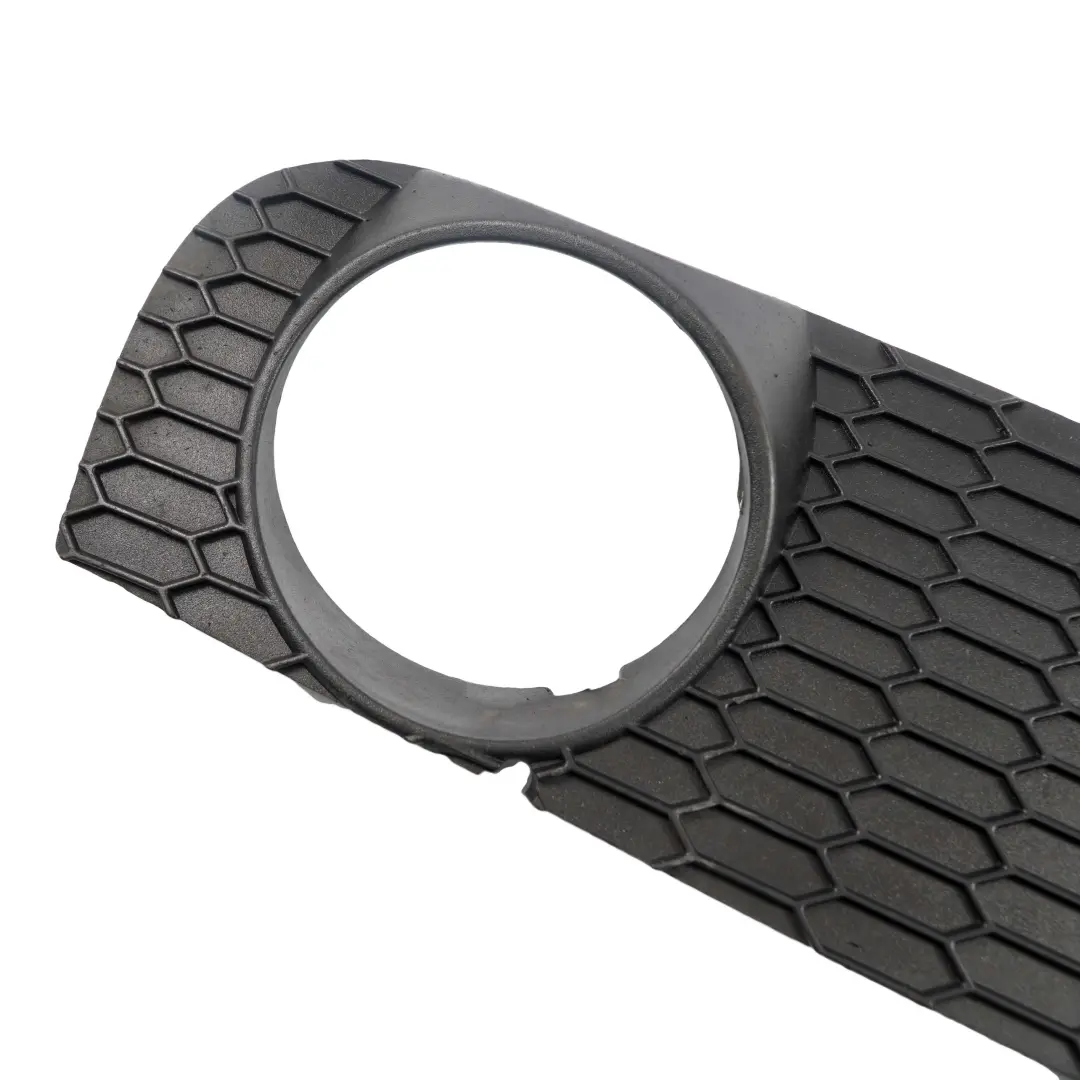 Pare chocs avant BMW X3 E83 LCI Grille fermée inférieure gauche M Sport pour à propos du numéro de pièce 3417725 Pare chocs avant BMW X3 E83 LCI Grille fermée inférieure gauche M Sport - SKU 3417725 - Numéro de pièce 3417725