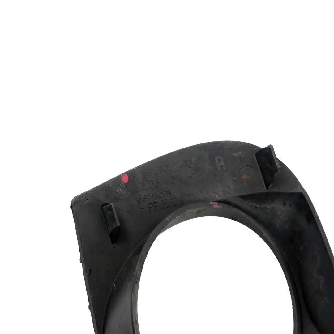 Kratka Zderzaka Prawa do BMW X3 E83 LCI o numerze 3417726 BMW X3 E83 LCI Kratka Zderzaka Prawa - SKU 3417726 - Numer Części 3417726