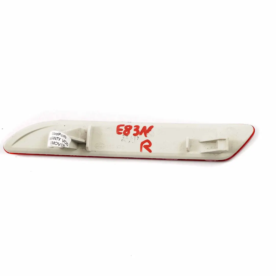Lampada Riflettore BMW E83 LCI Paraurti Posteriore Destro Riflesso Rosso per con numero di parte 3417742 Lampada Riflettore BMW E83 LCI Paraurti Posteriore Destro Riflesso Rosso - SKU 3417742 - Numero di parte 3417742