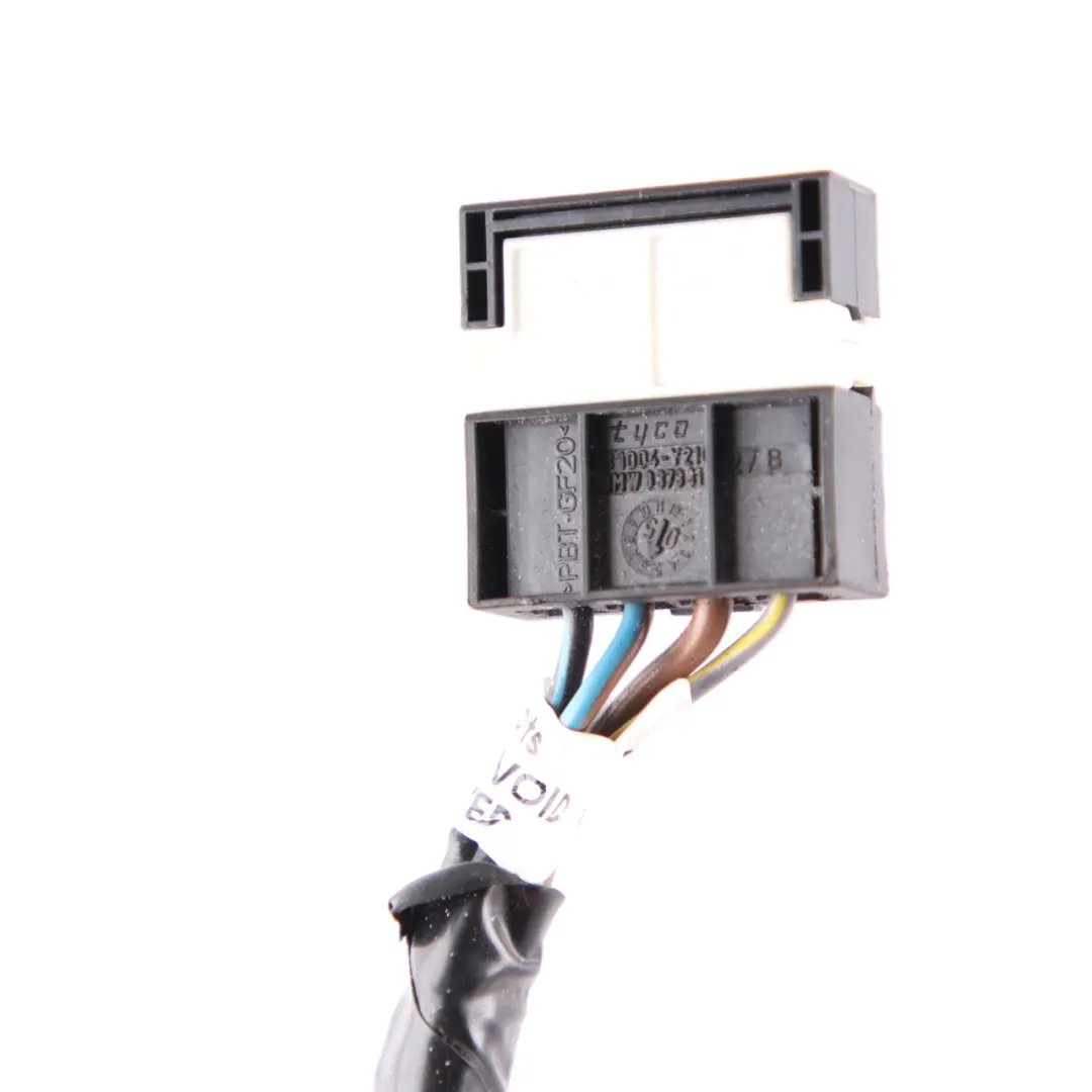 BMW X3 E83 Rear Right O/S Light Lamp Bulb Holder Plug Socket Wiring 8373312 - SKU 3418440-1 - Part number 3418440