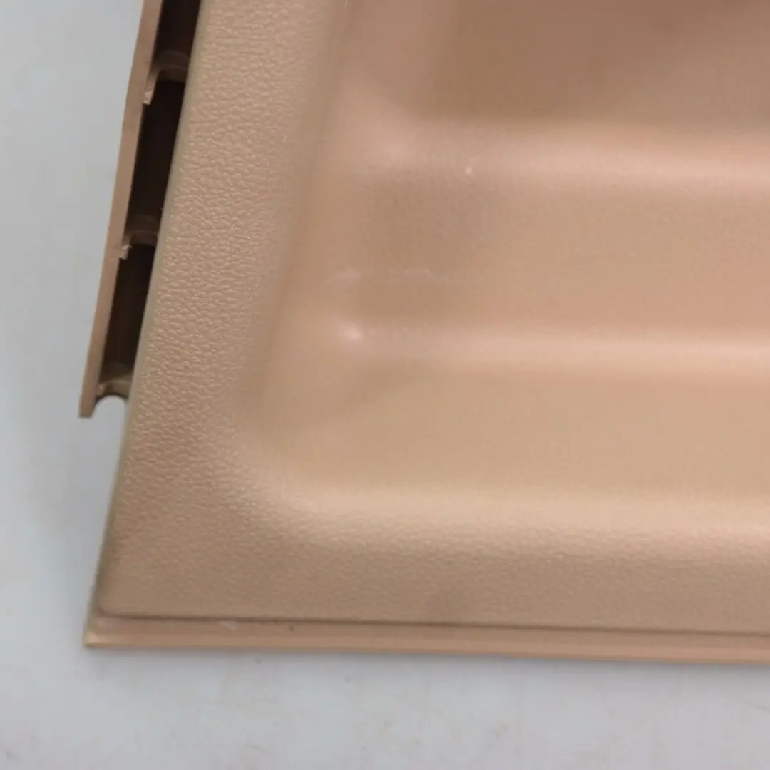 Compartiment Rumble Droite Beige Sable pour BMW X3 Serie E83 à propos du numéro de pièce 3418629 BMW X3 Serie E83 Compartiment Rumble Droite Beige Sable - SKU 3418629-1 - Numéro de pièce 3418629