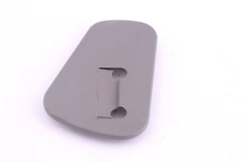 Asiento Trasero Izquierdo Cubre Tapas Negro 8262249 para BMW X3 E83 con número de pieza 3418631 BMW X3 E83 Asiento Trasero Izquierdo Cubre Tapas Negro 8262249 - SKU 3418631 - Número de pieza 3418631