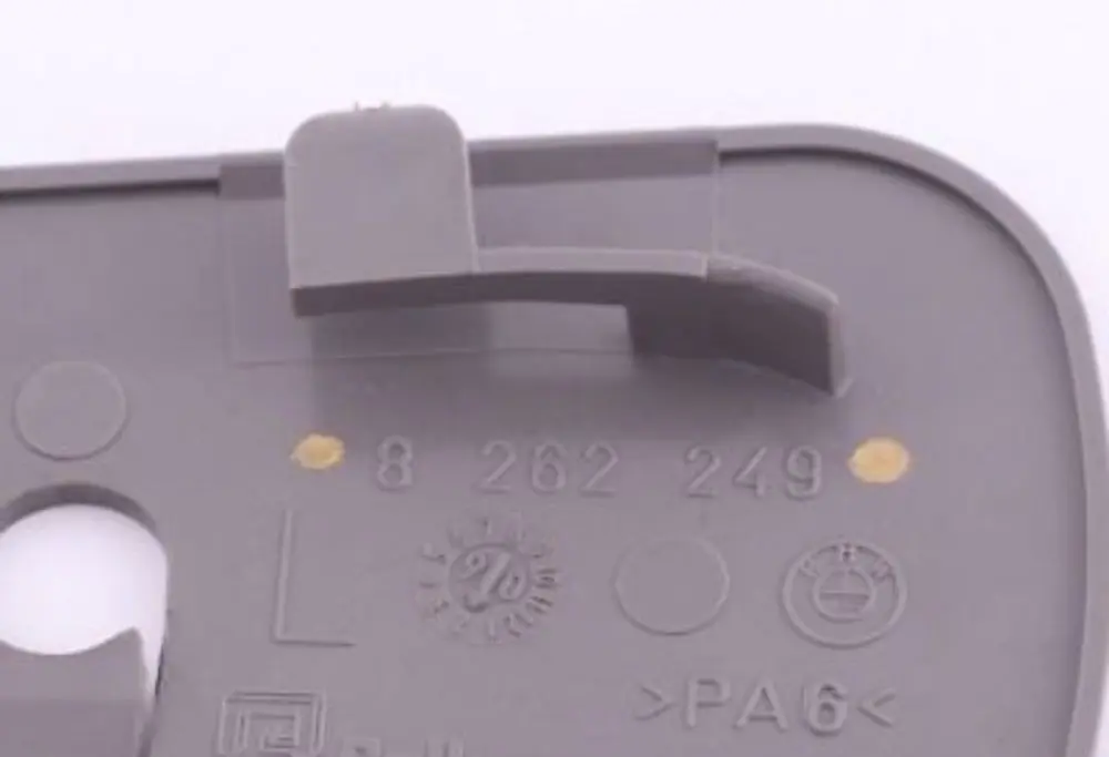 Zaślepka Zaczep Uchwyt Siedzenia Lewy Tył Czarny 8262249 do BMW X3 E83 o numerze 3418631 BMW X3 E83 Zaślepka Zaczep Uchwyt Siedzenia Lewy Tył Czarny 8262249 - SKU 3418631 - Numer Części 3418631