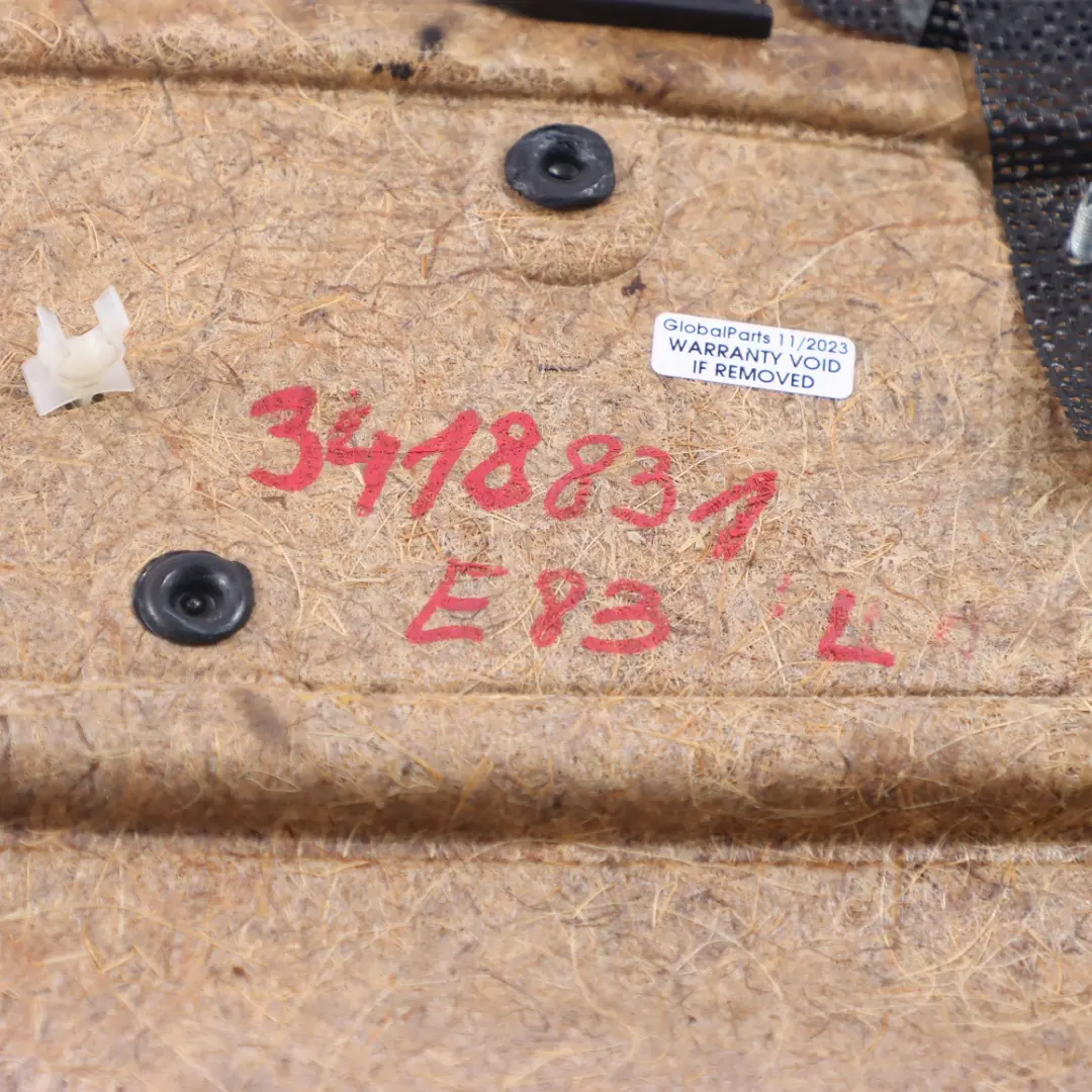 Fodera Porta Panno Anteriore Sinistra Panno Nero Adventure per BMW X3 E83 con numero di parte 3418831 BMW X3 E83 Fodera Porta Panno Anteriore Sinistra Panno Nero Adventure - SKU 3418831 - Numero di parte 3418831