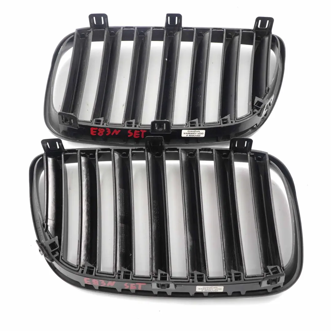 BMW X3 E83 anteriore griglia centrale rene sinistra destra set 3420087 3420088 - SKU 3420087 / 3420088 - Numero di parte 3420088 3420087