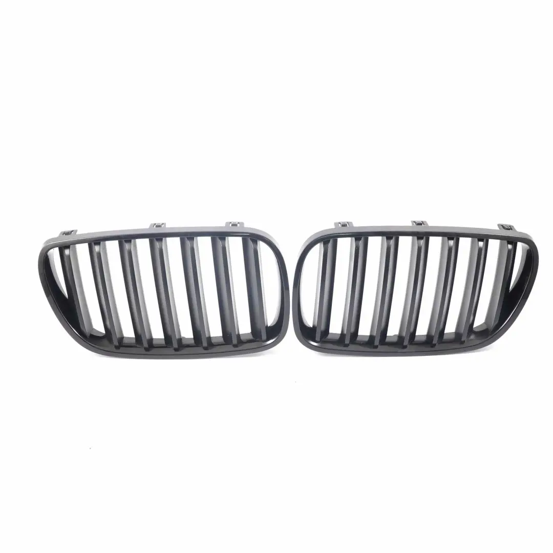 Niere Grill Ziergitter Vorne Links Rechts Set 3420087 3420088 für BMW X3 E83 LCI mit Teilenummer 3420088 3420087 BMW X3 E83 LCI Niere Grill Ziergitter Vorne Links Rechts Set 3420087 3420088 - SKU 3420087 / 3420088 - Teilenummer 3420088 3420087