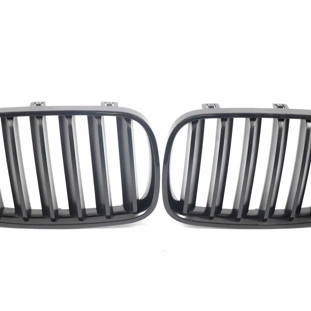 BMW X3 E83 LCI Niere Grill Ziergitter Vorne Links Rechts Set 3420087 3420088 - SKU 3420087 / 3420088 - Teilenummer 3420088 3420087