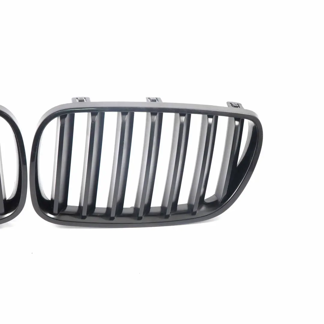 BMW X3 E83 LCI Pare-chocs avant centre de la grille réniforme gauche droite - SKU 3420087 / 3420088 - Numéro de pièce 3420088 3420087