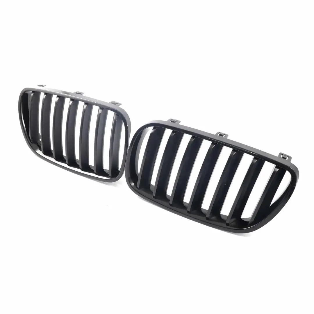 BMW X3 E83 LCI Front Bumper Centre Grille Kidney Left Right Set 3420087 3420088 - SKU 3420087 / 3420088 - Part number 3420088 3420087