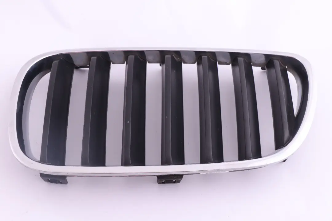 Front Bumper Centre Grille Kidney Left N/S Chrome to BMW X3 E83 LCI with Part number 3420087 BMW X3 E83 LCI Front Bumper Centre Grille Kidney Left N/S Chrome - SKU 3420087 - Part number 3420087