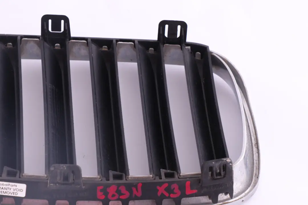 Paraurti Anteriore Griglia Centrale Rene Sinistro Cromo per BMW X3 E83 LCI con numero di parte 3420087 BMW X3 E83 LCI Paraurti Anteriore Griglia Centrale Rene Sinistro Cromo - SKU 3420087 - Numero di parte 3420087