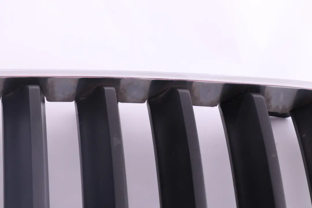 Front Bumper Centre Grille Kidney Right O/S Chrome to BMW X3 E83 LCI with Part number 3420088 BMW X3 E83 LCI Front Bumper Centre Grille Kidney Right O/S Chrome - SKU 3420088 - Part number 3420088