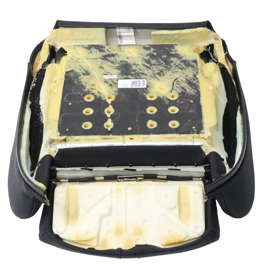 Siedzisko Przedniego Fotela Sport Sensatec Czarny 3421811 do BMW X3 E83 o numerze 3421842 BMW X3 E83 Siedzisko Przedniego Fotela Sport Sensatec Czarny 3421811 - SKU 3421842-1 - Numer Części 3421842