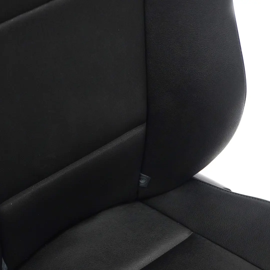 Fotel Lewy Przód Czarny Imitacja Skóry Przedni Sensatec do BMW X3 E83 LCI o numerze 3421954 BMW X3 E83 LCI Fotel Lewy Przód Czarny Imitacja Skóry Przedni Sensatec - SKU 3421954-2 - Numer Części 3421954