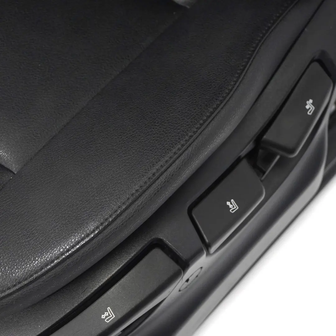 Fotel Lewy Przód Czarny Imitacja Skóry Przedni Sensatec do BMW X3 E83 LCI o numerze 3421954 BMW X3 E83 LCI Fotel Lewy Przód Czarny Imitacja Skóry Przedni Sensatec - SKU 3421954-2 - Numer Części 3421954