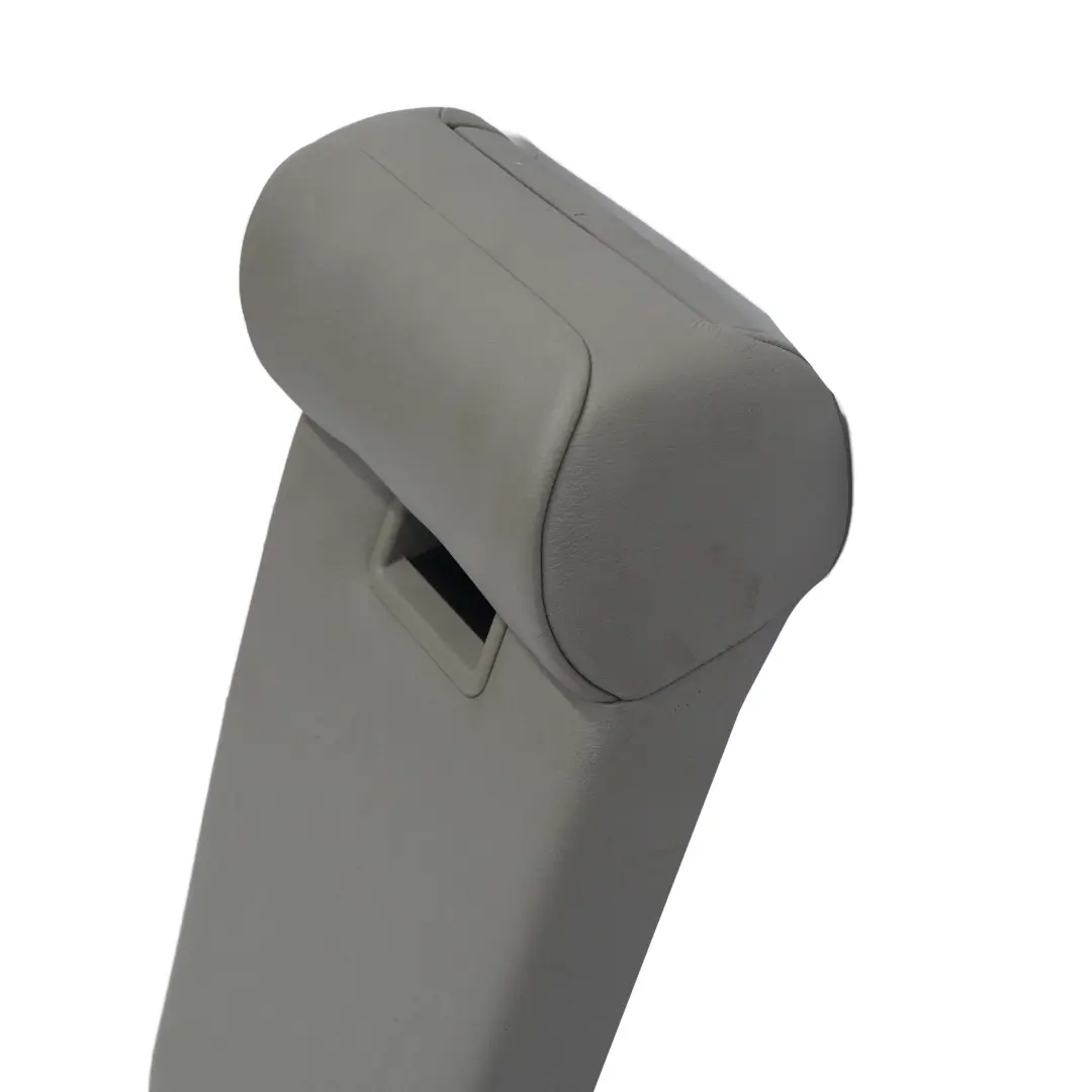 Asiento Trasero Portavasos Bandeja Bolsillo Cuero Gris Apoyabrazos para BMW X3 E83 con número de pieza 3422261 BMW X3 E83 Asiento Trasero Portavasos Bandeja Bolsillo Cuero Gris Apoyabrazos - SKU 3422261 - Número de pieza 3422261