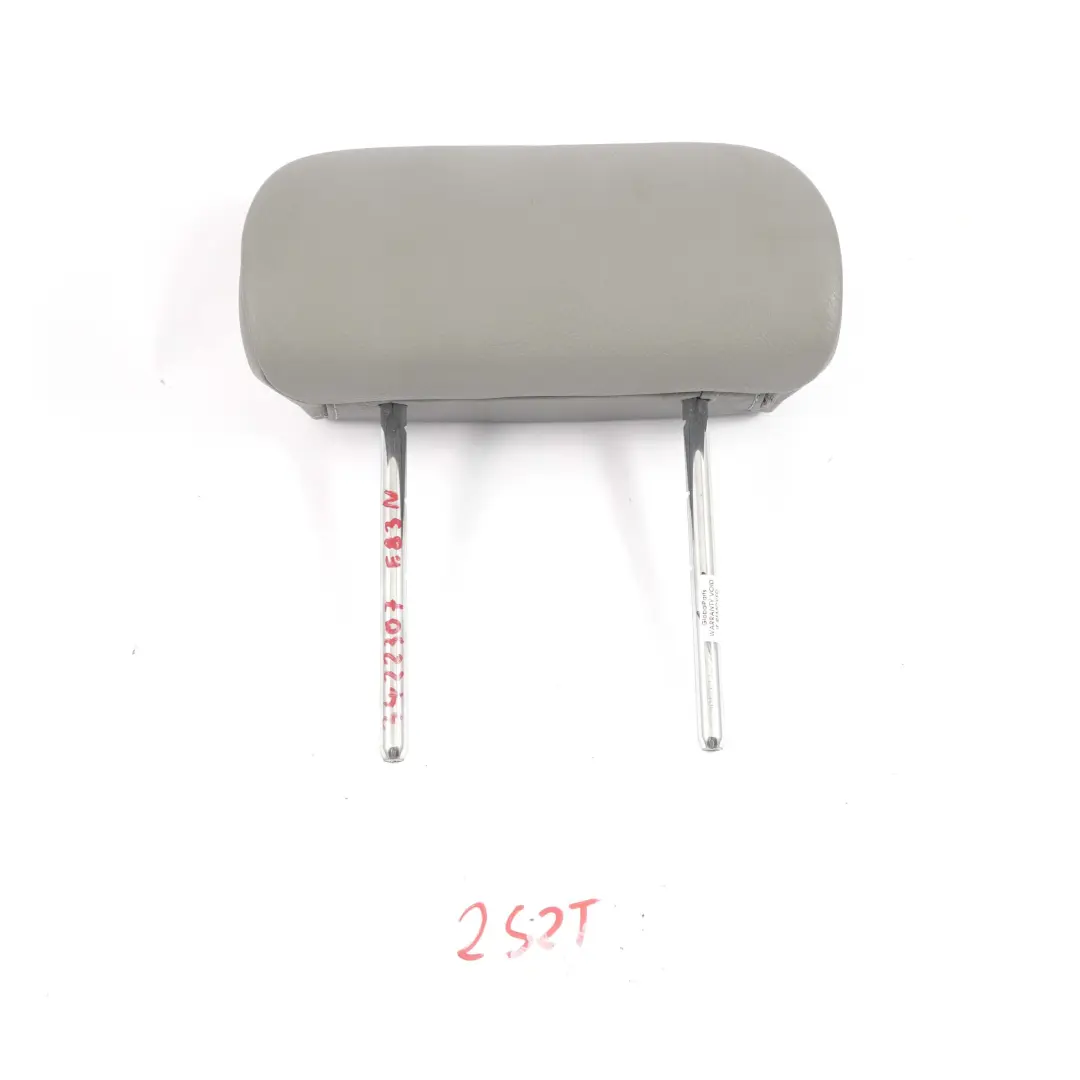 Sedile Posteriore Sinistra Destra Poggiatesta Pelle Nevada Grigio per BMW X3 E83 LCI con numero di parte 3422307 BMW X3 E83 LCI Sedile Posteriore Sinistra Destra Poggiatesta Pelle Nevada Grigio - SKU 3422307 - Numero di parte 3422307