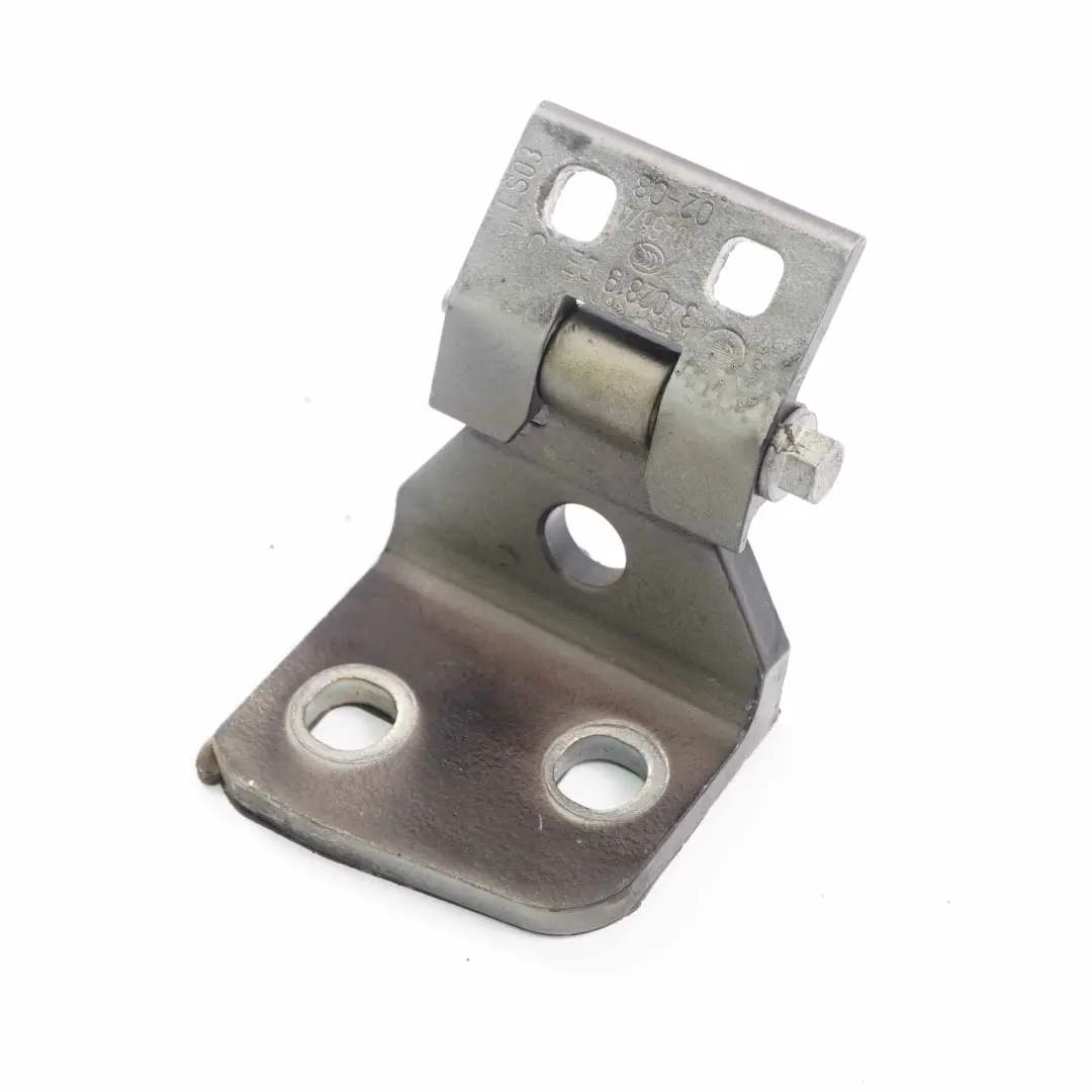 Zawias Drzwi Górny Lewy Tył Przód do BMW E83 X3 o numerze 3402819 BMW E83 X3 Zawias Drzwi Górny Lewy Tył Przód - SKU 3422369-RUB - Numer Części 3402819