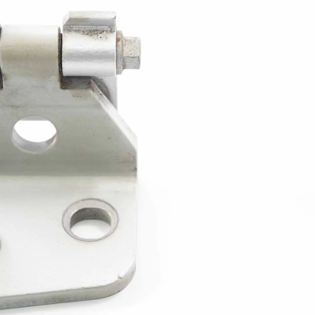 Bisagra Puerta Delantera Trasera Izquierda Superior Titansilber 354 para BMW X3 E83 con número de pieza 3422369 BMW X3 E83 Bisagra Puerta Delantera Trasera Izquierda Superior Titansilber 354 - SKU 3422369-TS - Número de pieza 3422369
