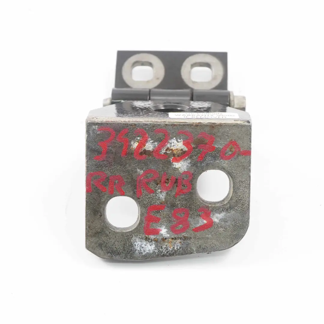 Bisagra Puerta Delantera Trasera Derecha Superior Negro Rubinschwarz para BMW con número de pieza 3402820 BMW Bisagra Puerta Delantera Trasera Derecha Superior Negro Rubinschwarz - SKU 3422370-RUB - Número de pieza 3402820