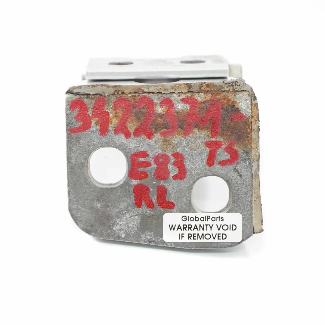 Bisagra Puerta Delantera Trasera Izquierda Inferior Titansilber - 354 para BMW X3 E83 con número de pieza 3422371 BMW X3 E83 Bisagra Puerta Delantera Trasera Izquierda Inferior Titansilber - 354 - SKU 3422371-TS - Número de pieza 3422371