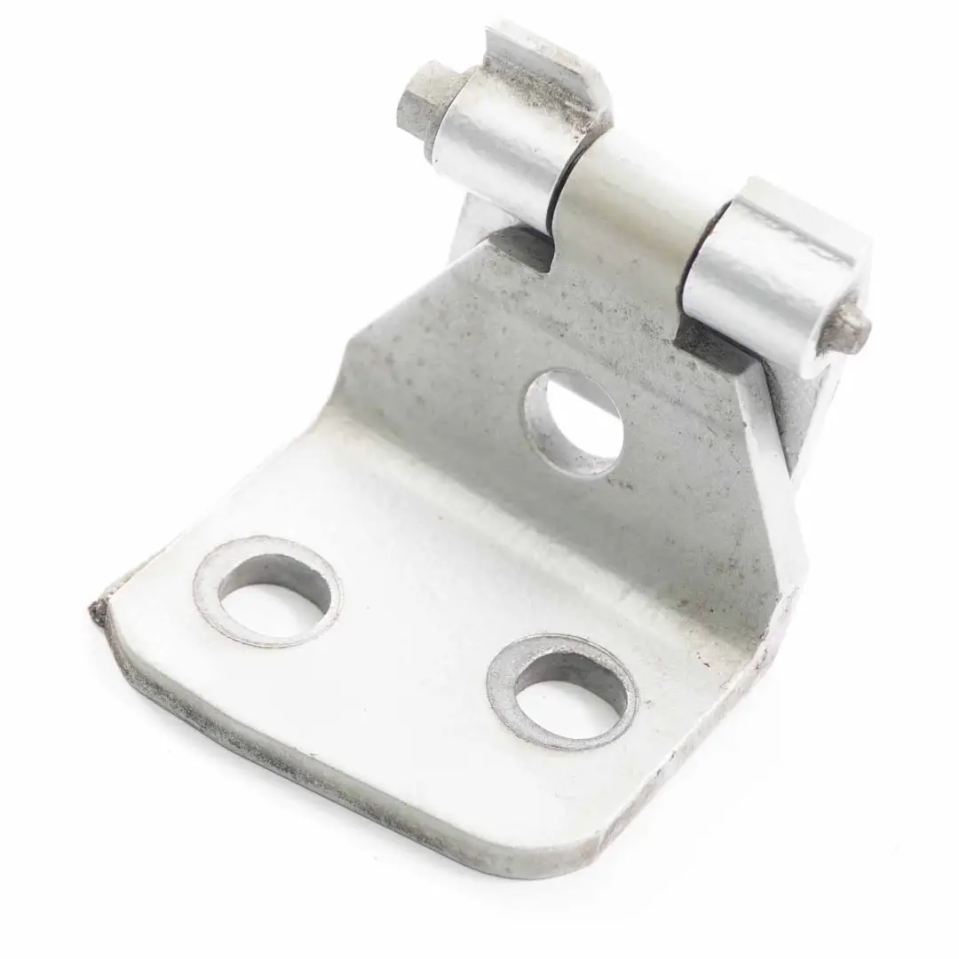 Bisagra Puerta Delantera Trasera Izquierda Inferior Titansilber - 354 para BMW X3 E83 con número de pieza 3422371 BMW X3 E83 Bisagra Puerta Delantera Trasera Izquierda Inferior Titansilber - 354 - SKU 3422371-TS - Número de pieza 3422371