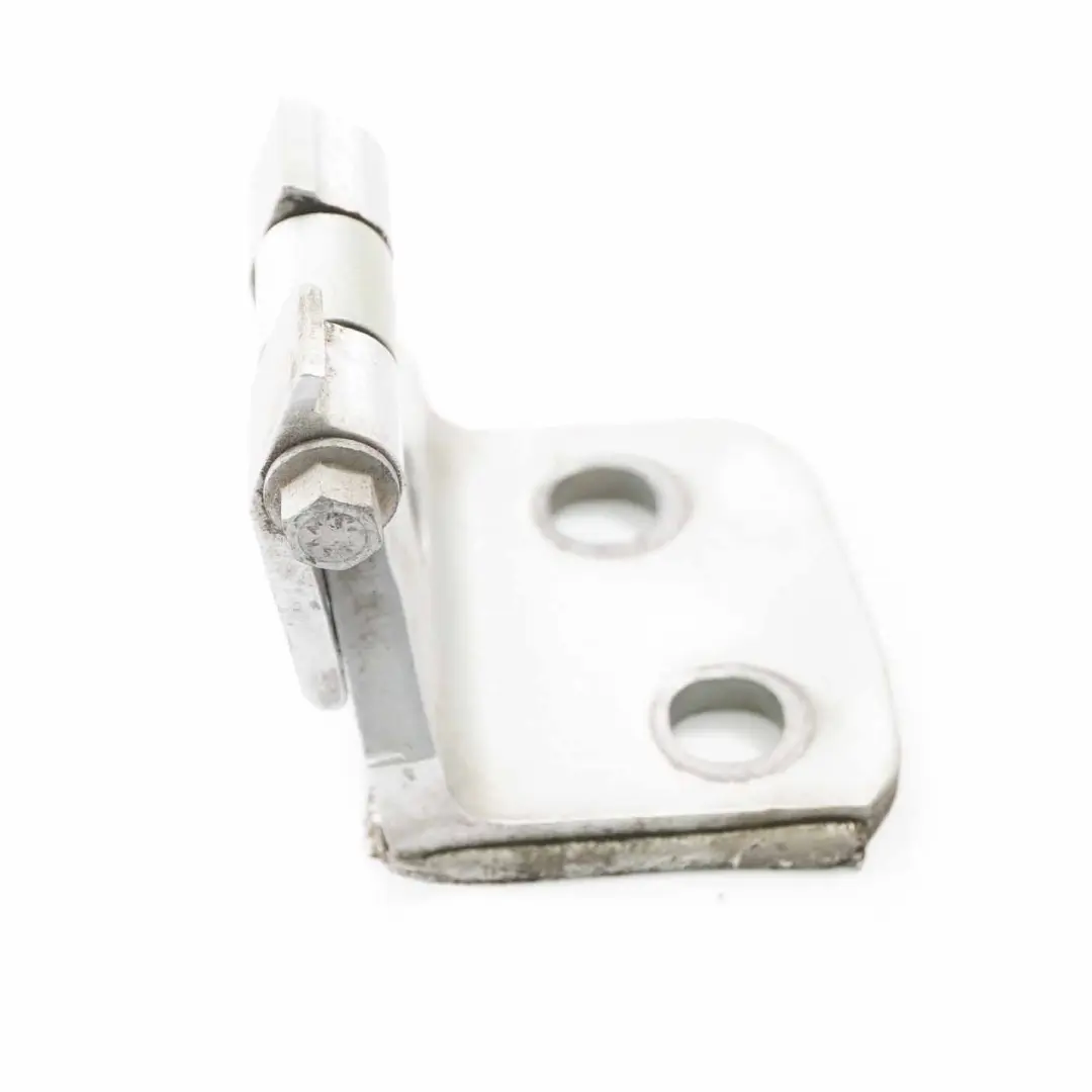 Bisagra Puerta Delantera Trasera Izquierda Inferior Titansilber - 354 para BMW X3 E83 con número de pieza 3422371 BMW X3 E83 Bisagra Puerta Delantera Trasera Izquierda Inferior Titansilber - 354 - SKU 3422371-TS - Número de pieza 3422371