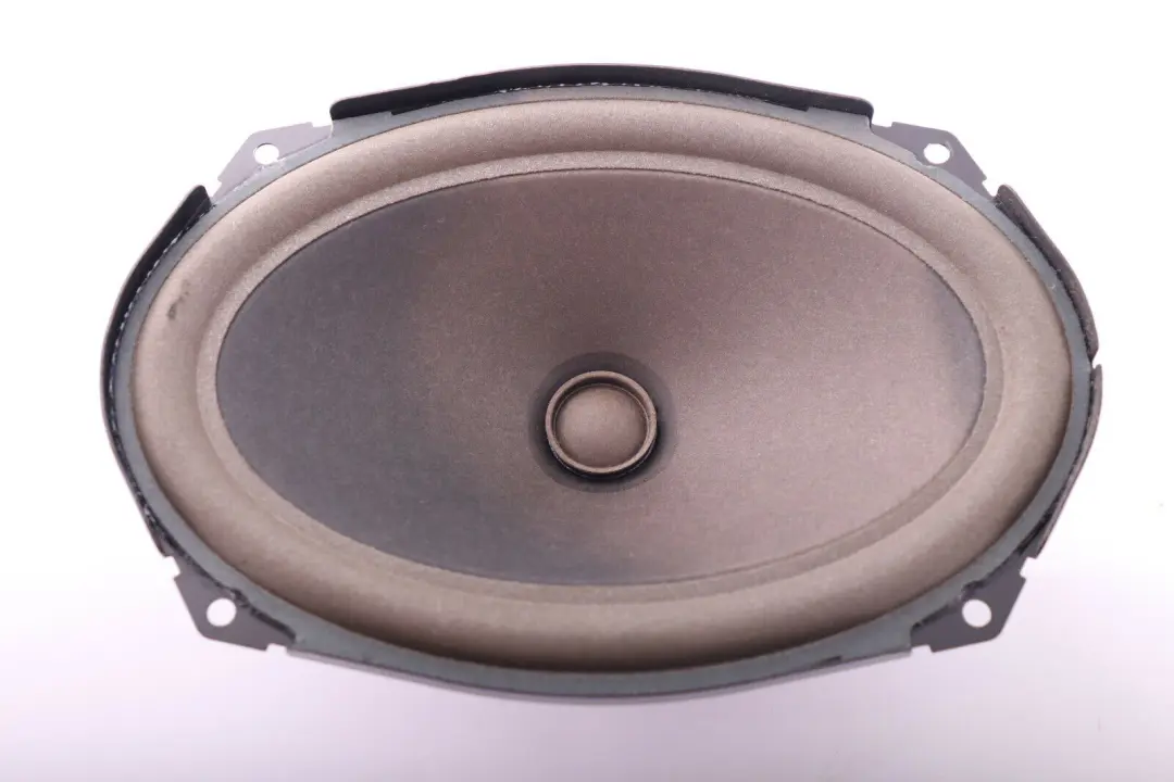 Subwoofer Hi-Fi Sistema Posteriore per Mini Cooper R55 R56 con numero di parte 3422636 Mini Cooper R55 R56 Subwoofer Hi-Fi Sistema Posteriore - SKU 3422636 - Numero di parte 3422636