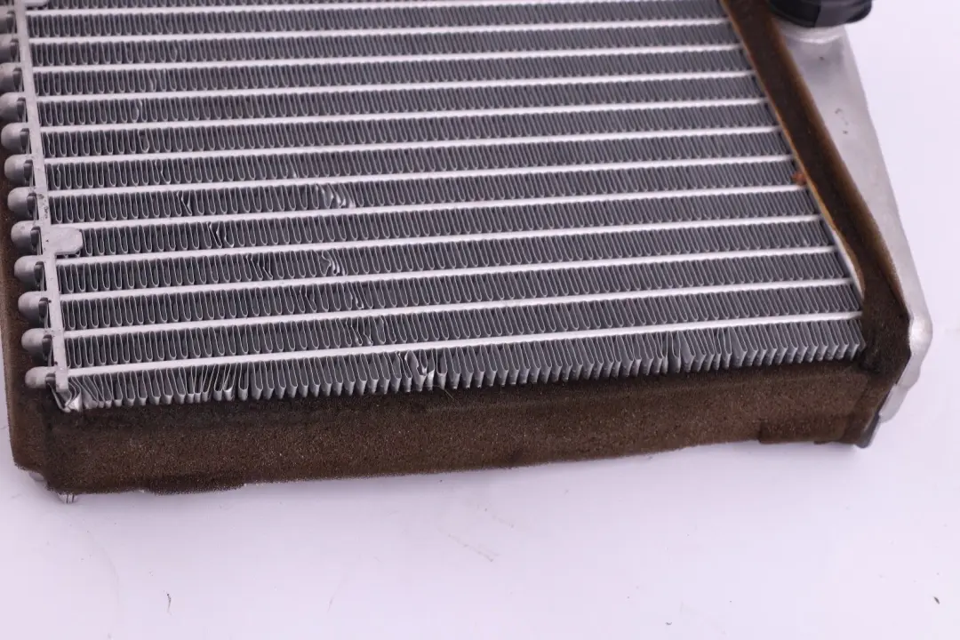 Conditioning Heater Radiator to Mini Cooper One R55 R56 R57 Air with Part number 64113422666 Mini Cooper One R55 R56 R57 Air Conditioning Heater Radiator - SKU 3422666 - Part number 64113422666