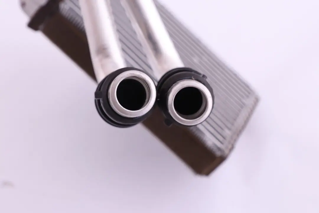 Conditioning Heater Radiator to Mini Cooper One R55 R56 R57 Air with Part number 64113422666 Mini Cooper One R55 R56 R57 Air Conditioning Heater Radiator - SKU 3422666 - Part number 64113422666