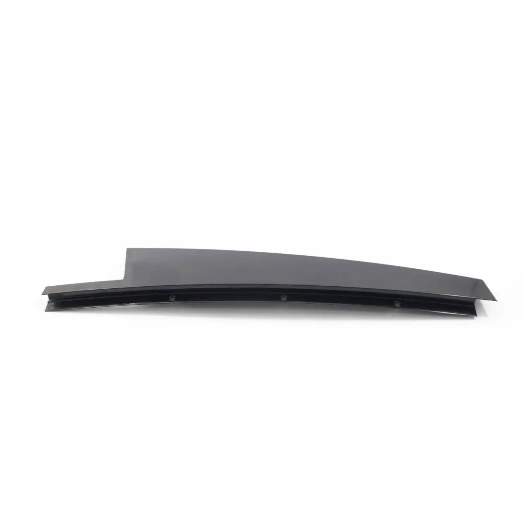 Left N/S Window Frame Finisher Trim Glanzschwarz Black to BMW X3 Series E83 Rear with Part number 3427665 BMW X3 Series E83 Rear Left N/S Window Frame Finisher Trim Glanzschwarz Black - SKU 3427665 - Part number 3427665